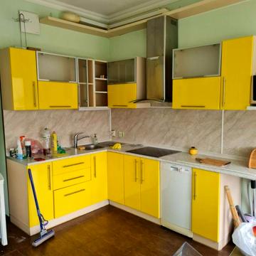 Володимира Івасюка просп. (Героїв Сталінграду), 2г