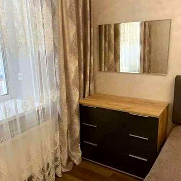 Довгострокова оренда 2к Квартира Небесної Сотні проспект