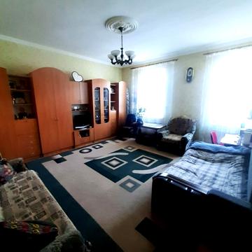 Григорія Сковороди вул., 11