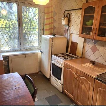 Михайла Драгоманова вул. (Димитрова), 52