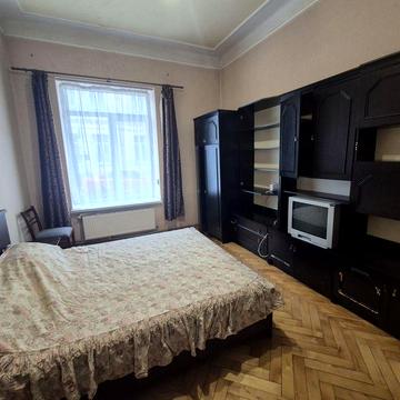 Здам дешеву 1 кімнатну квартиру на Привокзальній