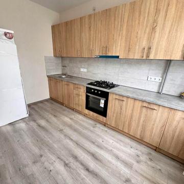 Продаж 2к Квартира Курортна вулиця