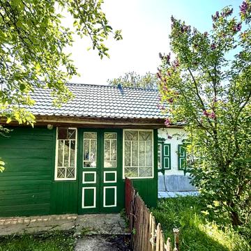 Продається житловий будинок в місті Бобровиця