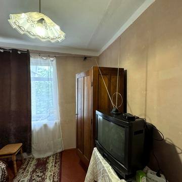 Олександра Кошиця вул., 9