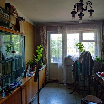 Сімї Глодан вул., 13