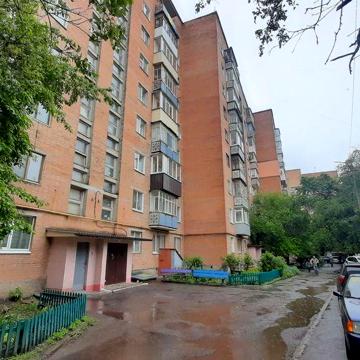 Здам 2 кімнатну 50м2 на Мотелі