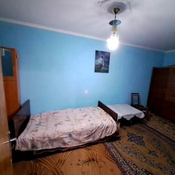 Довгострокова оренда 2 кімнатної кварти по вул. Медової печери 9