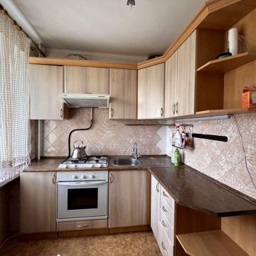 Продаж 2 кімнатної квартири Загот Зерно