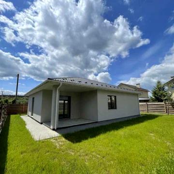 Будинок з ремонтом/з документами!!!/124 кв.м/5 соток/ Юрівка/ озеро