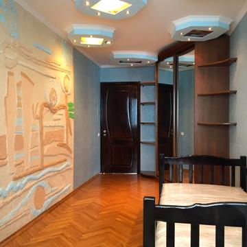 Богатирська вул., 20