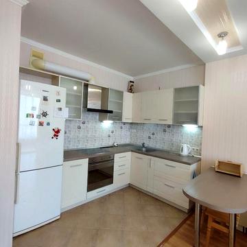 Срочно сдам квартиру в Новострое, ул. Сахарова 34. Посёлок Котовского