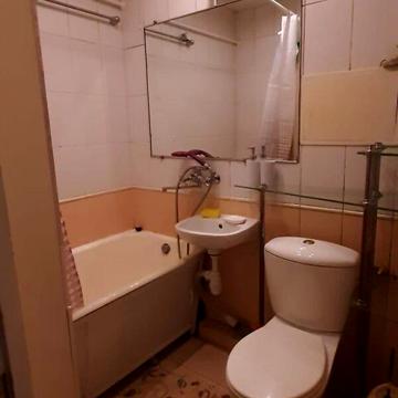 Довгострокова оренда 2к Квартира Січеславська Набережна вулиця