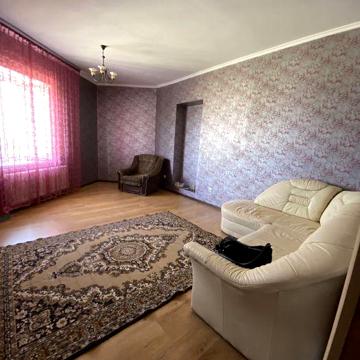 Здам 2-кім.Богоявленська 30.Можна зняти на любий термін