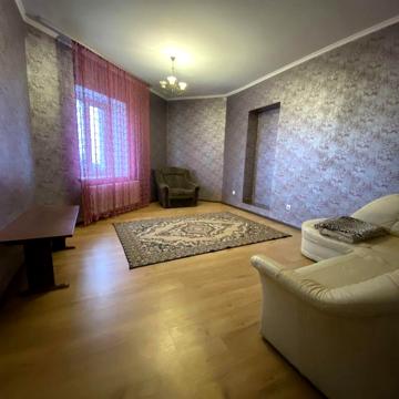 Здам 2-кім.Богоявленська 30.Можна зняти на любий термін