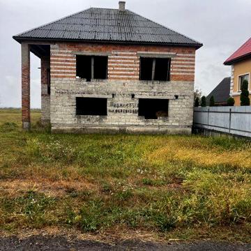 Будинок в селі Крайниково
