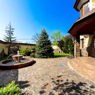 Продаж 4к Дім Козацька (Жовтнева) вулиця