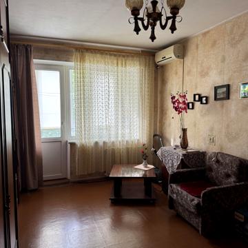 Владислава Бувалкіна вул. (Бочарова Генерала), 52