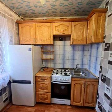 Здам 1 кімн. квартиру в ЦЕНТРі . Хороший стан. Меблі, техніка. 6000