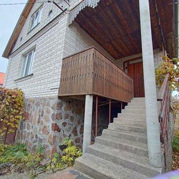 Будинок з ділянкою в Київській області