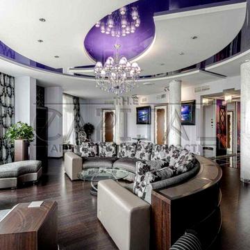 Пентхаус 4 спальні зі своїм SPA в центрі Леси Украинки 7б