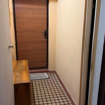 Продаж 2к Квартира Ньютона вулиця