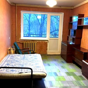 Продаж 2к Квартира Ньютона вулиця