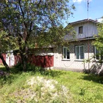 Продам будинок з земельною ділянкою