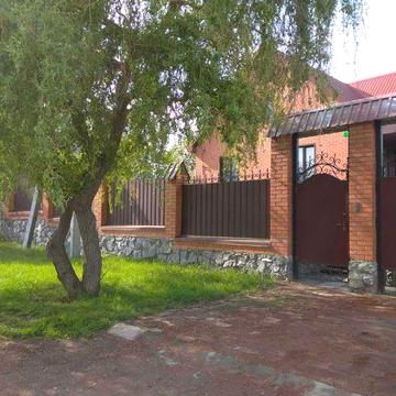 Продається будинок без внутрішніх робіт