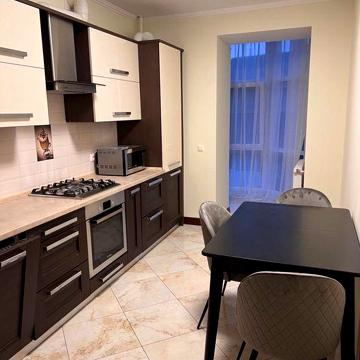 Оренда 2кім в центрі міста поруч озера та парку, вул Мазепи