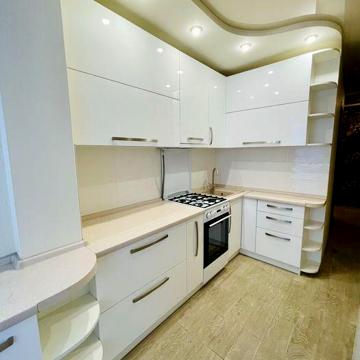2 кімнатна квартира, вул. Смілянська 123