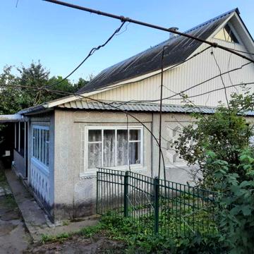 Продається будинок із землею, с. Малиничі