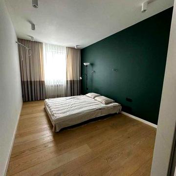 Продаж 3к квартири 82 кв. м на пр. Героїв Харкова 272Д + комора+гараж ЖК Миру 4