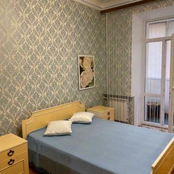 Сдам 2к.кв. Хрещатик б.21, ЦУМ, Майдан Незалежності