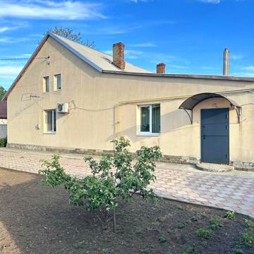 Уляни Крюченко вул. (Череповецька), 3
