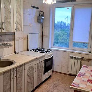 Пр.Миру,  Дзержинка. 3х кімнатна, 8/9