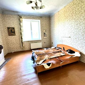проспект Університетський, 37