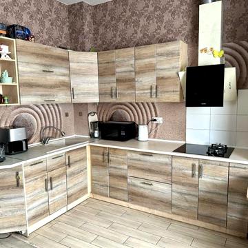 Квартира в таунхаусі у Вишневому
