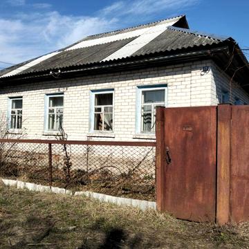 Будинок в любечі