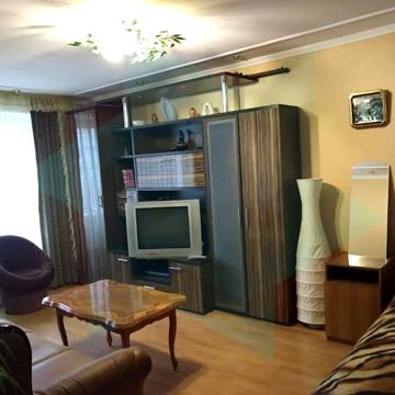 Михайла Драгоманова вул. (Димитрова), 64