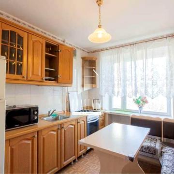 Авіаконструктора Антонова вул., 7