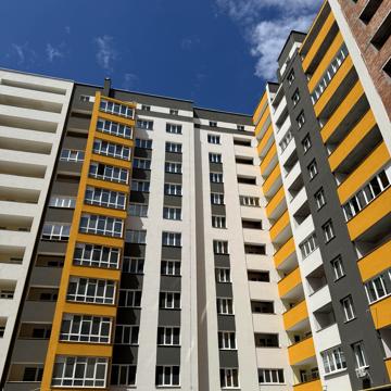 Степана Бандери вул., 32/1