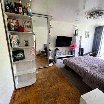 Продаж 2 кімнатної квартири по вулиці Магістральна 88 А. 2 поверх з 5