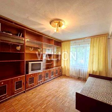 Без % Продаж 3 к. квартири,  вул. Паркова - Сирецька 10.