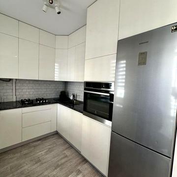 Оренда 2к. кв.+студія Довженка, перша здача, все нове, вся техніка