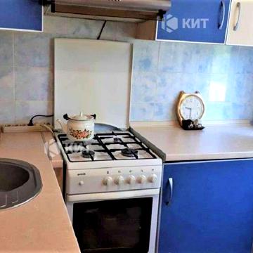 Амосова вул. (Корчагінців), 5