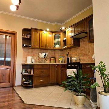 Просторная 3-ком.квартира 95 кв.м с ремонтом, кирпичный дом на Фонтане