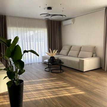 Продам будинок з ремонтом 98 кв.м.