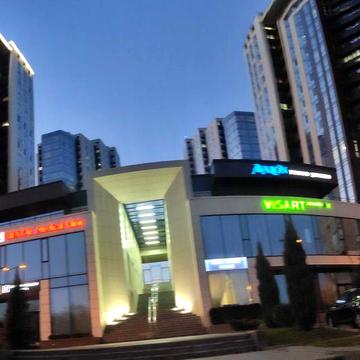 Продам 2-х к жк Панорама  нагорка Яворницкого . ЖК Панорама