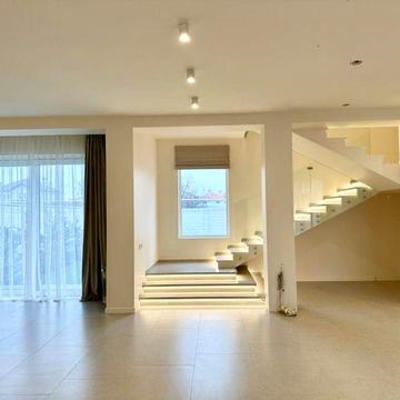 Продажа НОВОГО ДОМА Совиньон-2,  220м², 5 соток