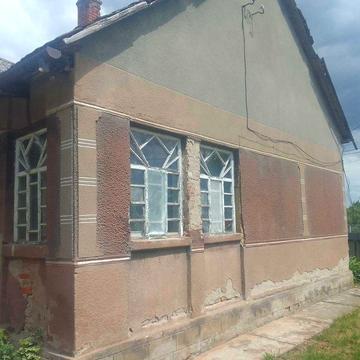 продаж будинку с.Саловка